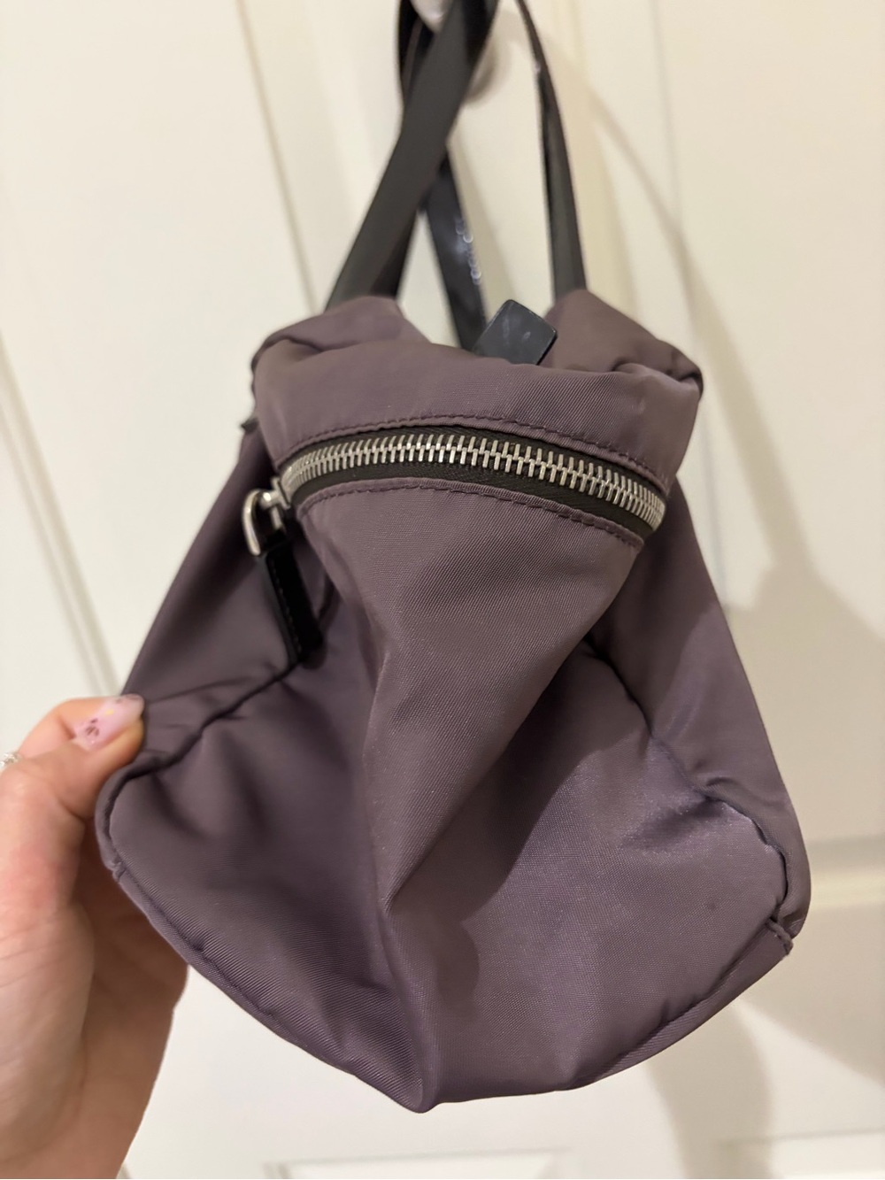 Prada Nylon Shoulder Bag in Dusty Mauve with Dark Brown Handles - Picture 4 of 6